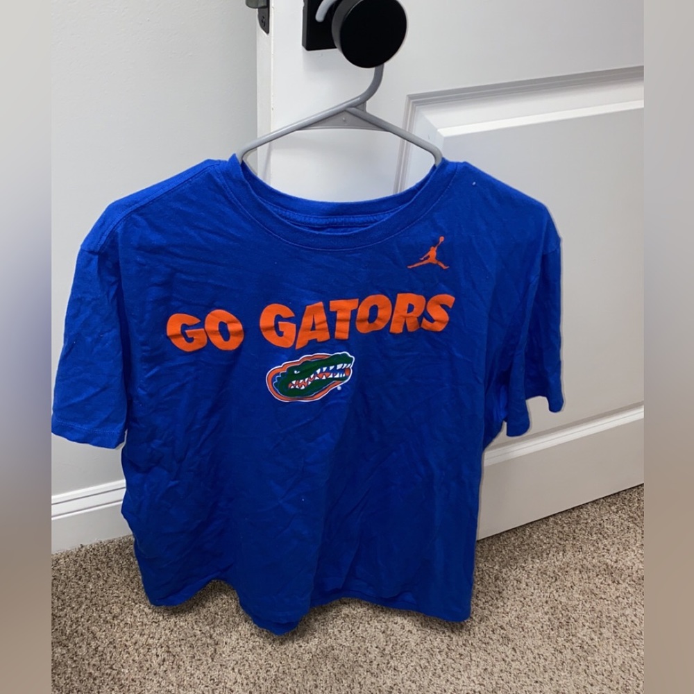 Men’s University of Florida shirt